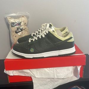 Women’s Nike Dunk Low Avocado